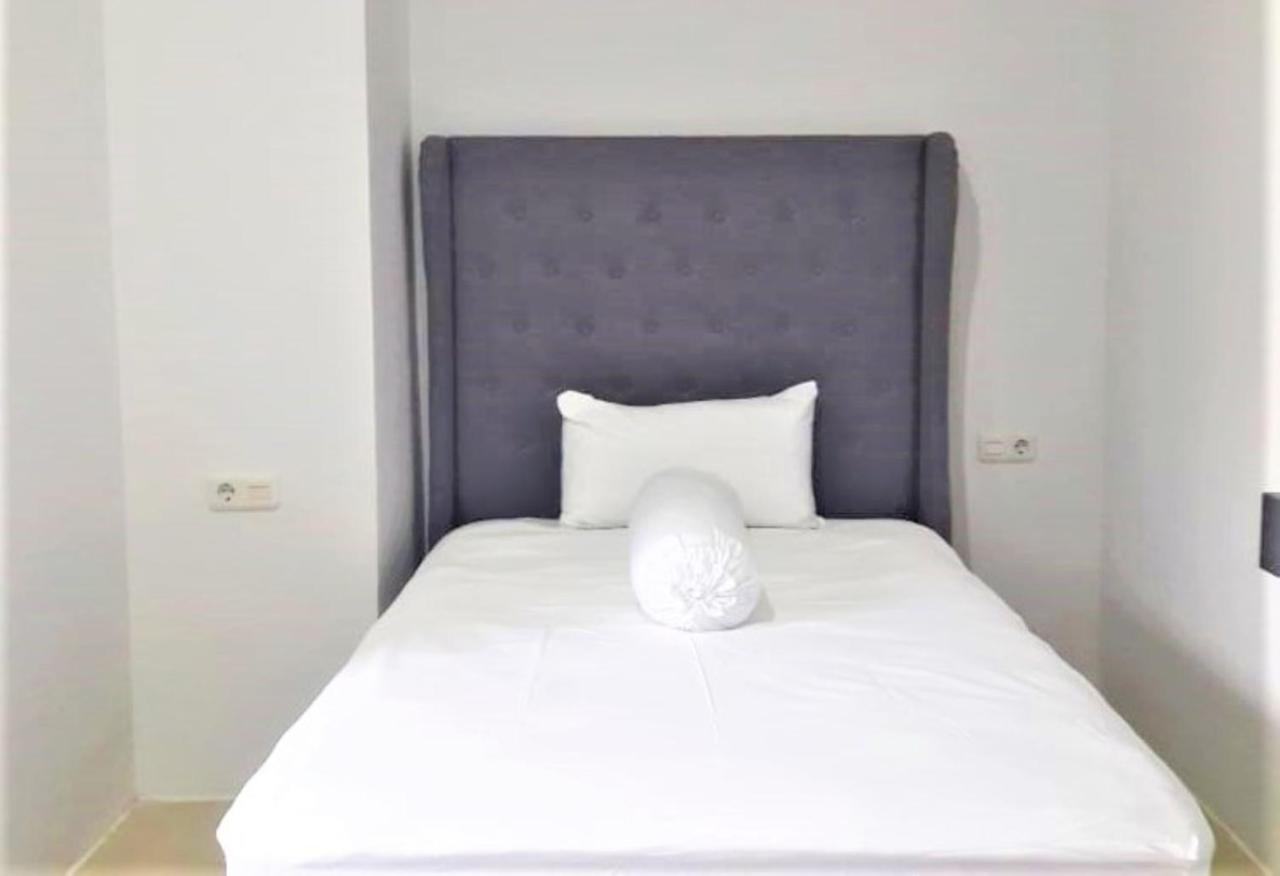 Azalia Residence Palembang Bagian luar foto