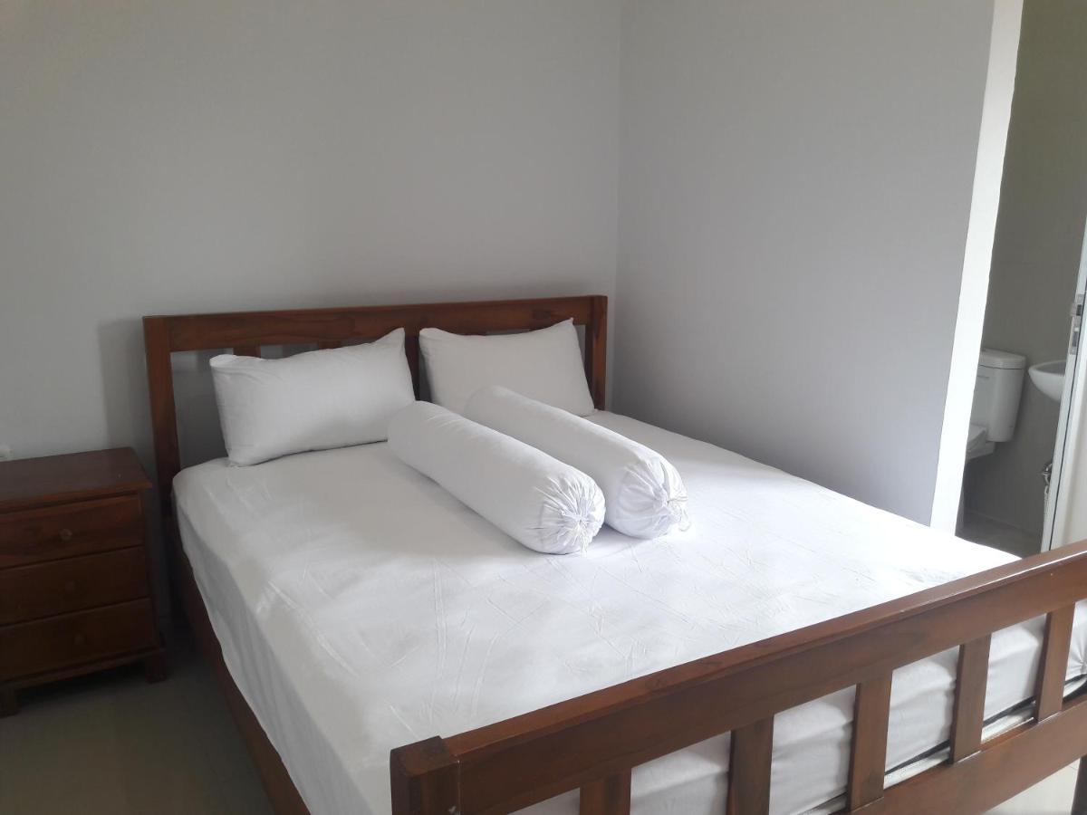 Azalia Residence Palembang Bagian luar foto