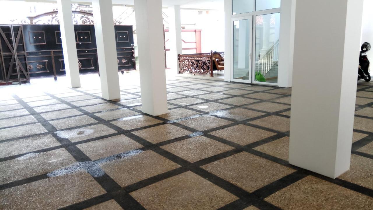 Azalia Residence Palembang Bagian luar foto